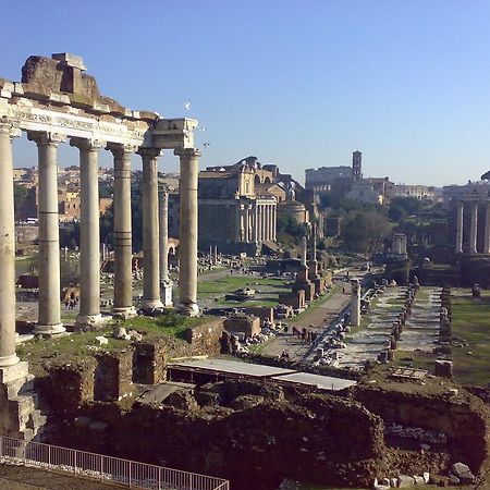 Casa Vacanza Colosseo ローマ 部屋 写真
