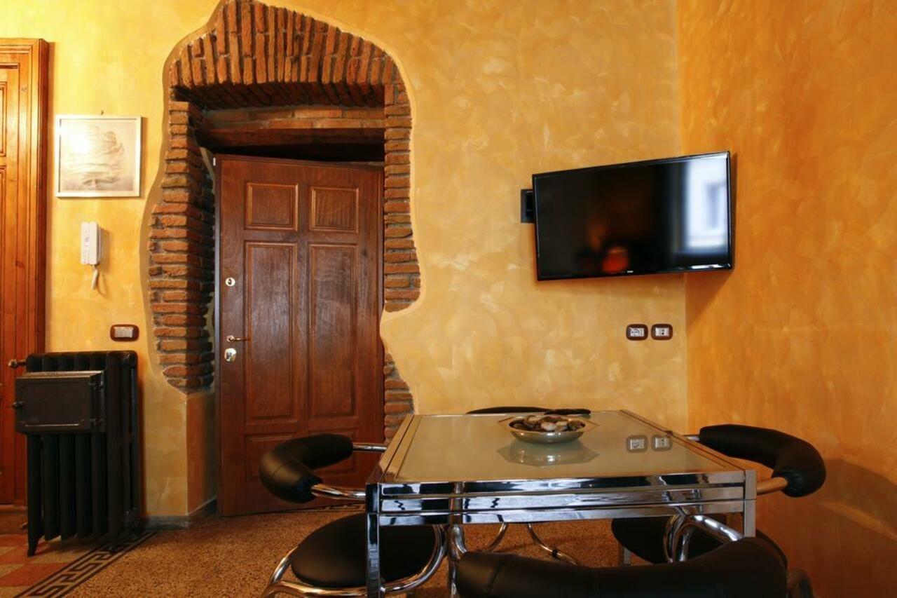 Casa Vacanza Colosseo ローマ エクステリア 写真